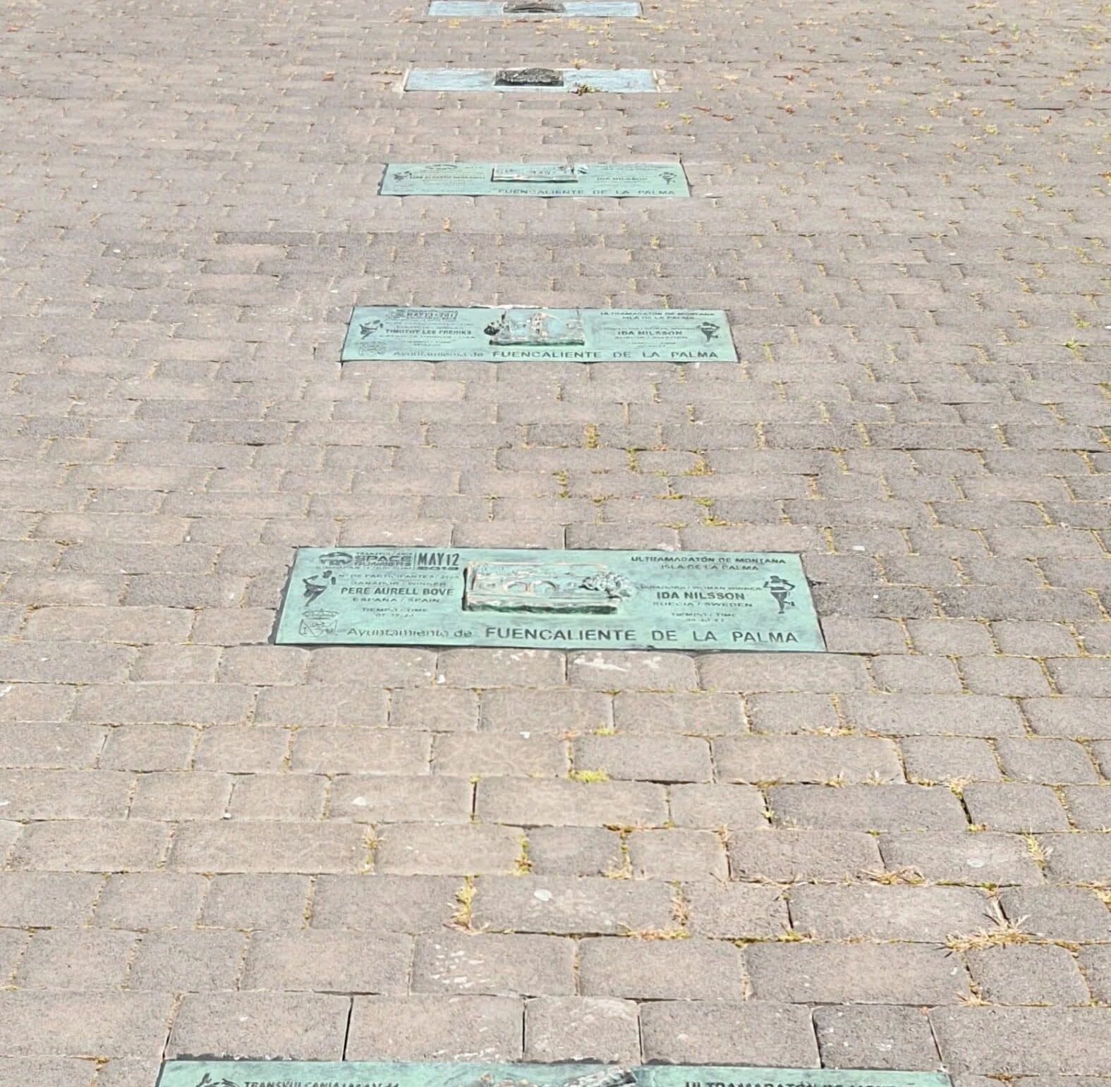 paseo-de-la-fama-fuencaliente-scaled-49fa57e5