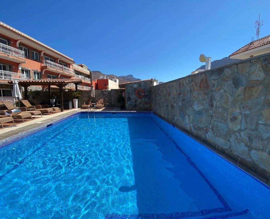 piscine-aldea-suites-9051a8cc